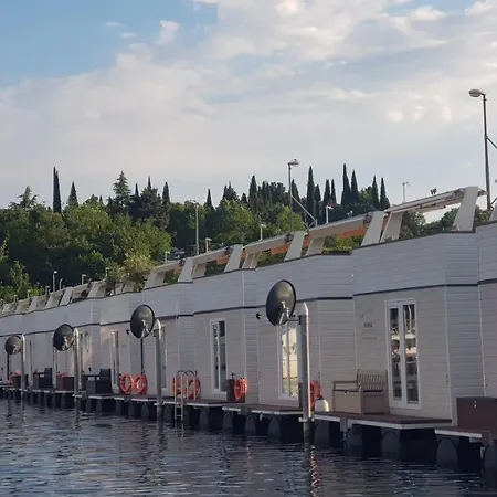 Floating Sea House Soncek * Portorož
