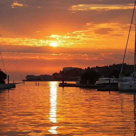 Floating Sea House Soncek Apartment Portoroz