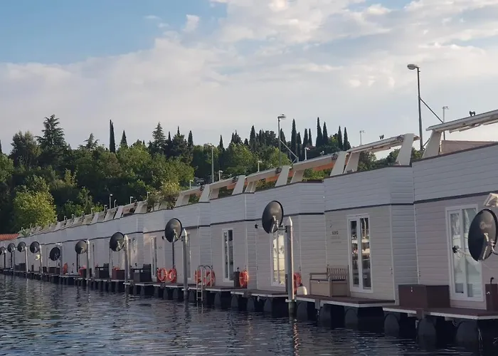 Floating Sea House Soncek * Portorož