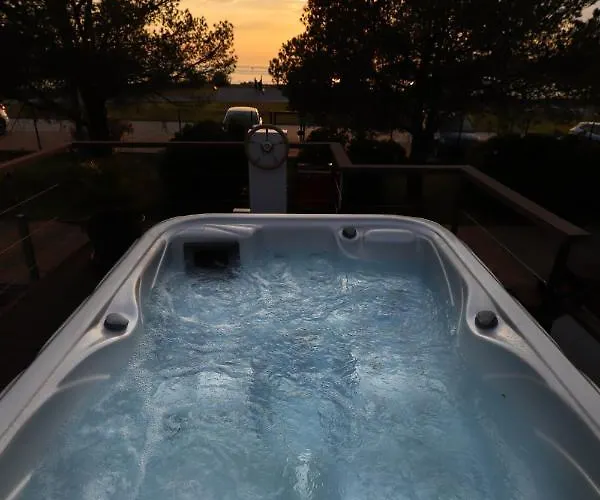 Floating Sea House Soncek