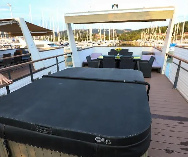 Daire Floating Sea House Soncek